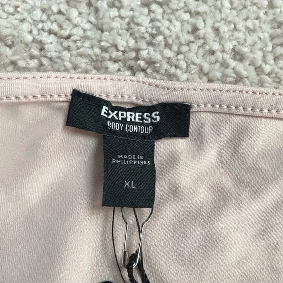Express Body Contour Compression V-Neck Thong Bodysuit Blush Pink XL NEW - Picture 4 of 7